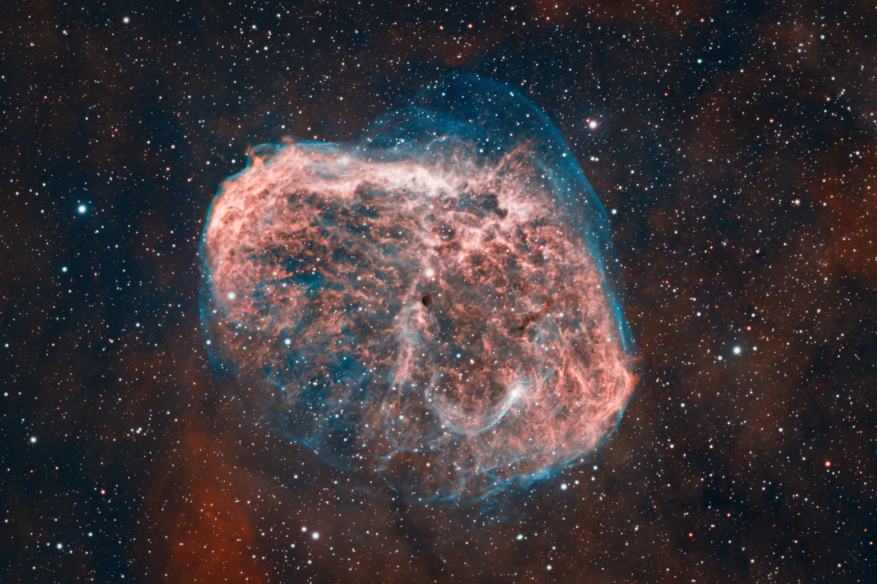 Crescent Nebula NGC 6888